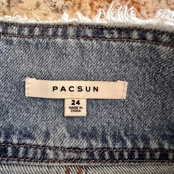 PACSUN Frayed Edge Light Wash Blue Denim Mini Skirt Summer - Picture 2 of 2